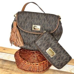 Michael Kors Brown Jet Medium Convertible Shoulder Bag Tassel Matching Wallet
